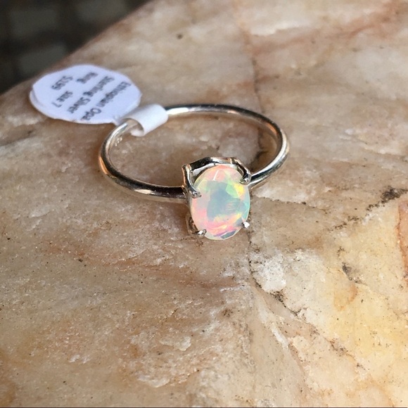 Ethiopian opal oval faceted 925 sterling ring 7 - Picture 3 of 12